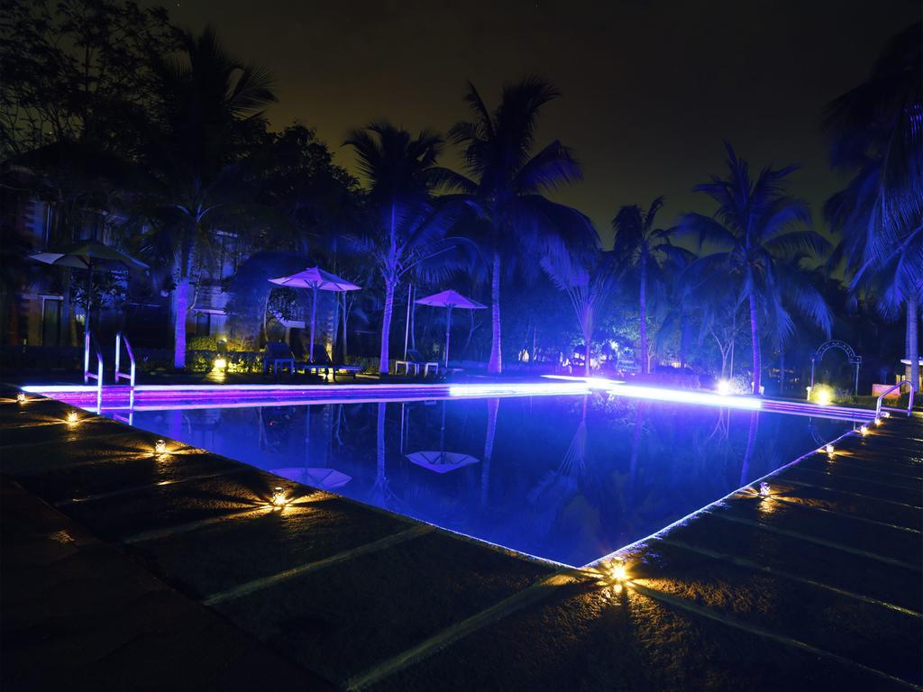 Pleasant Days Resort Chembarambakkam Lake Exterior photo